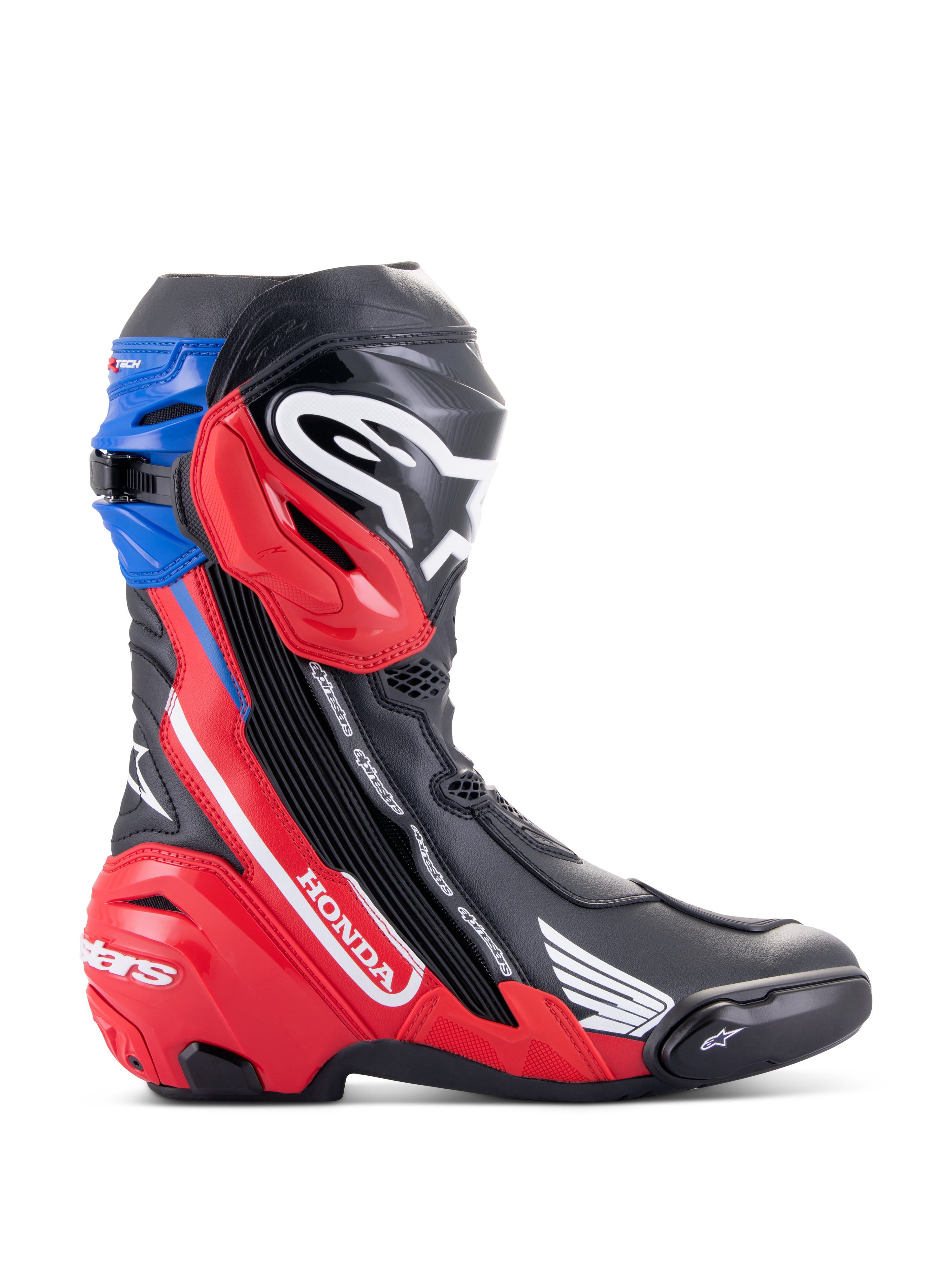 Alpinestars Honda Supertech R laarzen, race-motorlaarzen, zwart met felrood en blauw, voorzien van wit Honda-logo op het rode zijpaneel, Alpinestars-logo op de scheenplaat, blauwe bovenste gaiter, gestroomlijnd aerodynamisch ontwerp met geavanceerde TPU-bescherming
