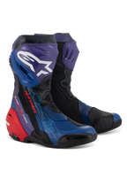 Alpinestars Supertech R LE Martinator R01 Vented laarzen, race-motorlaarzen, blauw, paars, rood en zwart, met uitgebreide perforaties voor luchtstroom, wit Astars-logo op een paarse scheenbeschermer, rode hielbeschermer en technisch race-ontwerp.