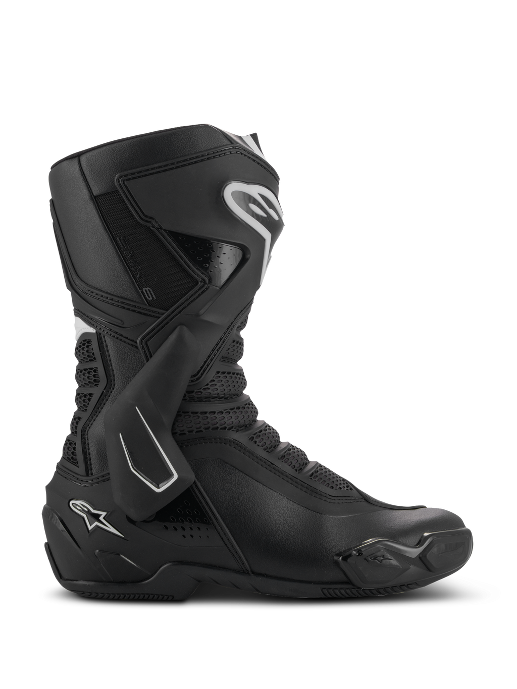 Alpinestars SMX-6 V3 laarzen, performance motorlaarzen, zwart met witte accenten, lateraal zijaanzicht met een TPU-enkelbrace-systeem, getextureerde mesh-flexzones en versterkte hiel- en teenonderdelen voor prestaties op het circuit en op straat.