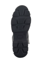 Alpinestars Ava dameslaarzen, zwart, onderaanzicht van de grove robuuste rubberen zool met getextureerd profiel voor grip, urban motorschoen ontwerp