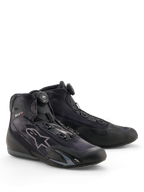 Alpinestars Celer Superair schoenen, motorschoenen, zwart en donkergrijs, voorzien van Rotor-sluitingssysteem, ademend textiel bovenwerk, sportief profiel met Alpinestars-branding, ontworpen voor rijden in warm weer