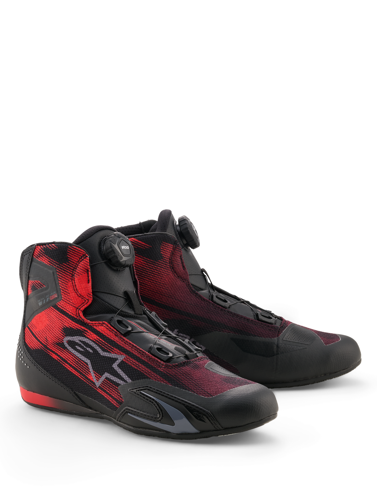 Alpinestars Celer Superair schoenen, sportieve motorschoenen, zwart en felrood, voorzien van het Alpinestars Rotor-sluitingssysteem en ademend bovenwerk van luchtstroomtextiel, strak design met TPU-verstevigingen en getextureerde gripzool