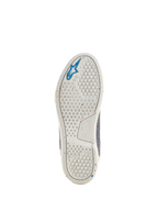 Alpinestars Circal rijschoenen, zicht op de buitenzool, gebroken witte gerecyclede rubberen zool met kleurrijke spikkels, zeshoekig grippatroon voor tractie, blauw Alpinestars sterlogo, duurzame motorschoenen voor stedelijk rijden