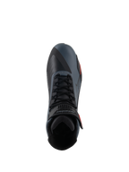 Alpinestars Faster-4 schoenen, motorschoenen, zwart grijs en fluo rood, bovenaanzicht met de vetersluiting en enkelband, bovenwerk van technische microvezel met naadloze panelen, sportief ontwerp voor prestatiegericht rijden op de weg