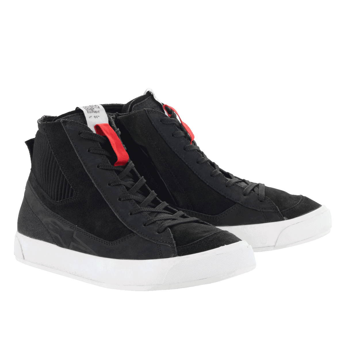 Alpinestars Stated schoenen, urban motorschoenen, zwart met witte zolen, retro straatsneaker-stijl, hoog model met nubuck en suède constructie, klassieke veters met rode accenten, beschermend stedelijk motorschoeisel