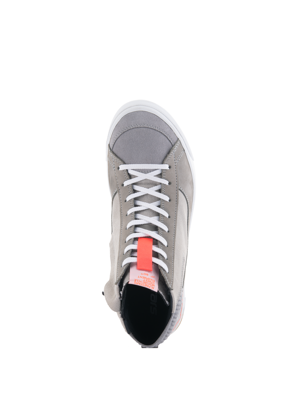 Alpinestars Stated Shoes, lichtgrijze motorsneakers, bovenaanzicht met witte veters en een felrode fluo treklus, urban streetstyle met suède en nubuck materialen, witte gevulkaniseerde zoolrand