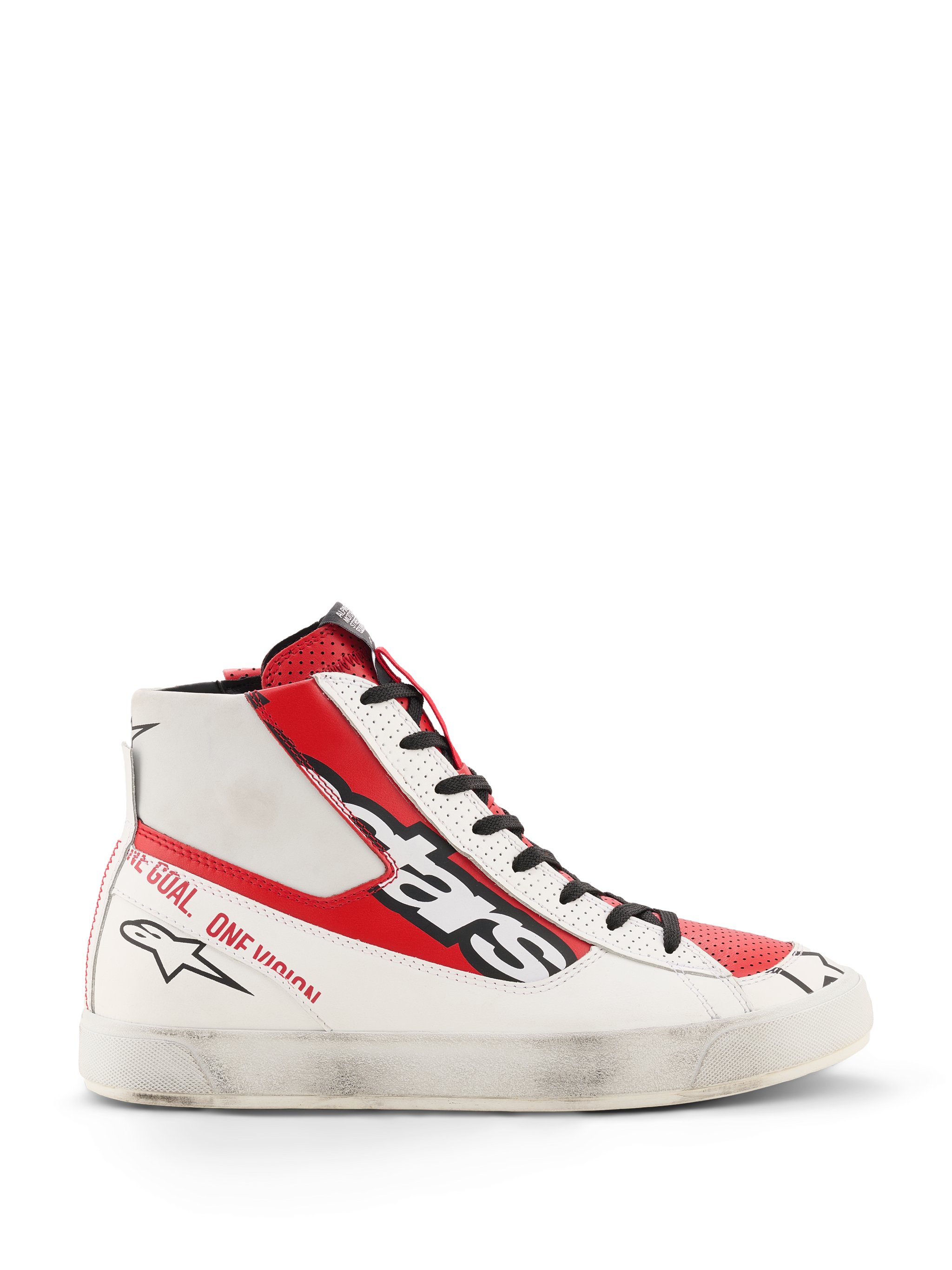 Alpinestars Stated Flair Schoenen, hoge motorschoenen, wit en helderrood, premium lederen constructie met een handmatig aangebrachte versleten afwerking op de witte zool, groot zwart Alpinestars-logo op de zijkant, rode panelen en hieltekst, vintage-geïnspireerde racing-esthetiek