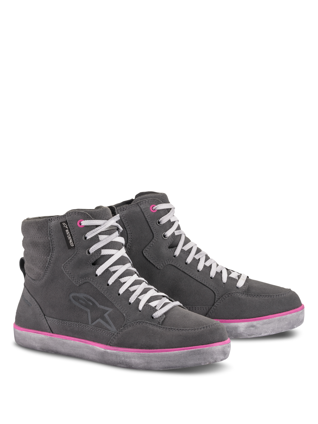 Alpinestars J-6 Waterproof damesschoenen, rijschoenen, lichtgrijs met fuchsia accenten, hoog sneaker-model, bovenwerk van suède en leer, witte veters, roze bies op de zool en veteroogjes, urban motoruitrusting