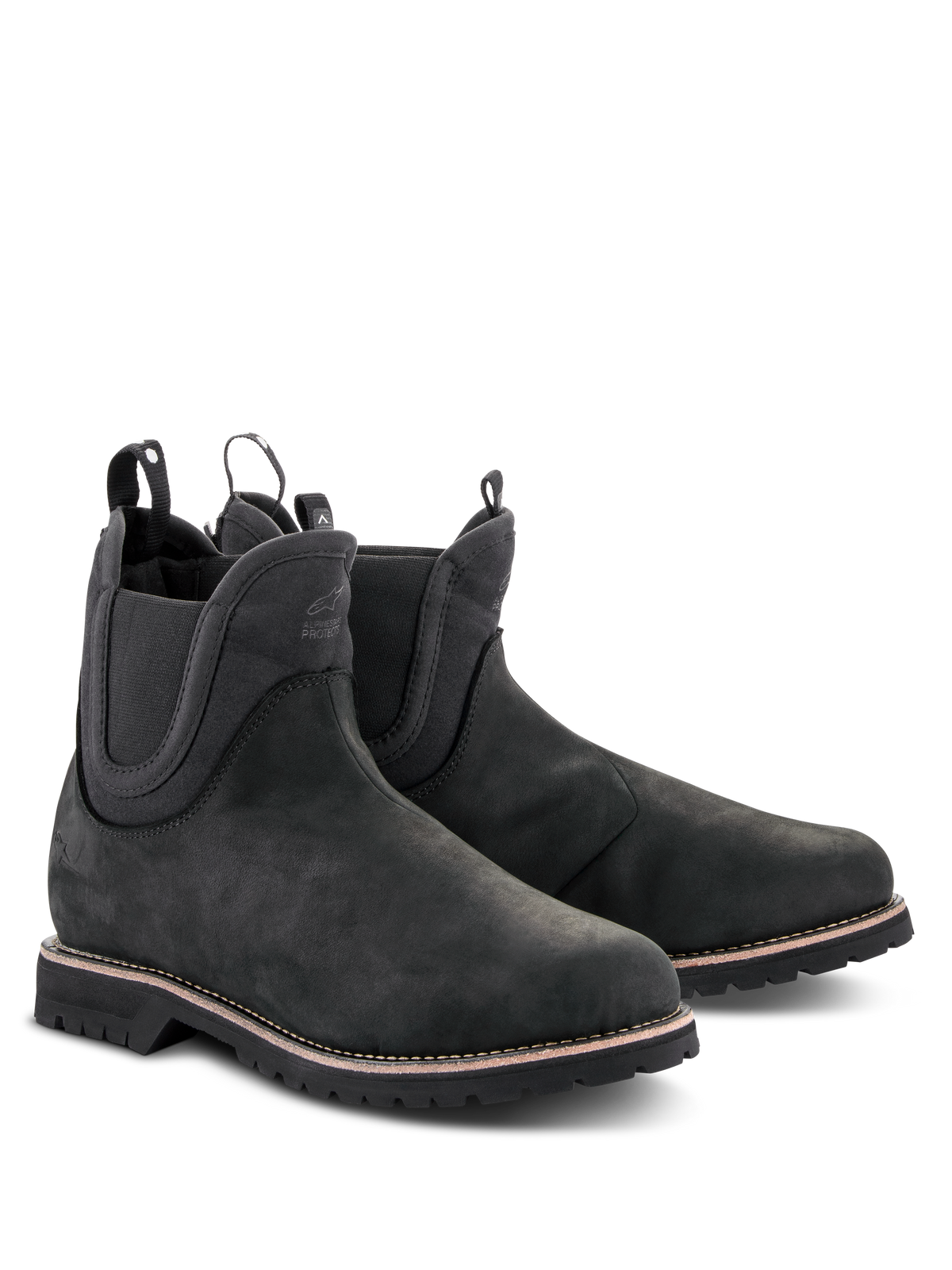 Alpinestars Turnstone schoenen, zwarte motorlaarzen in Chelsea-stijl, bovenwerk van mat runderleer met elastische zijpanelen en treklussen aan de achterzijde, urban motorschoenen met een robuuste profielzool en witte stiksels