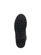 Alpinestars Turnstone schoenen, zwart, onderaanzicht van de robuuste rubberen buitenzool met een diep profiel in sterpatroon en een verzonken Alpinestars-logo, duurzaam schoeisel voor stedelijk motorrijden