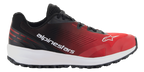 Alpinestars Meta Road V2 schoenen, sportschoenen, rood, zwart en wit, zijaanzicht met een ademend bovenwerk van mesh, witte tussenzool, zwarte buitenzool en opvallende Alpinestars-branding aan de zijkant