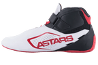 Alpinestars Tech-1 K V2 schoenen, kartschoenen, wit, zwart en rood, zijaanzicht met rode ASTARS-branding op een wit geperforeerd paneel, zwart bovenwerk met klittenbandsluiting en rode veters, dunne rode zool voor precisie tijdens het rijden
