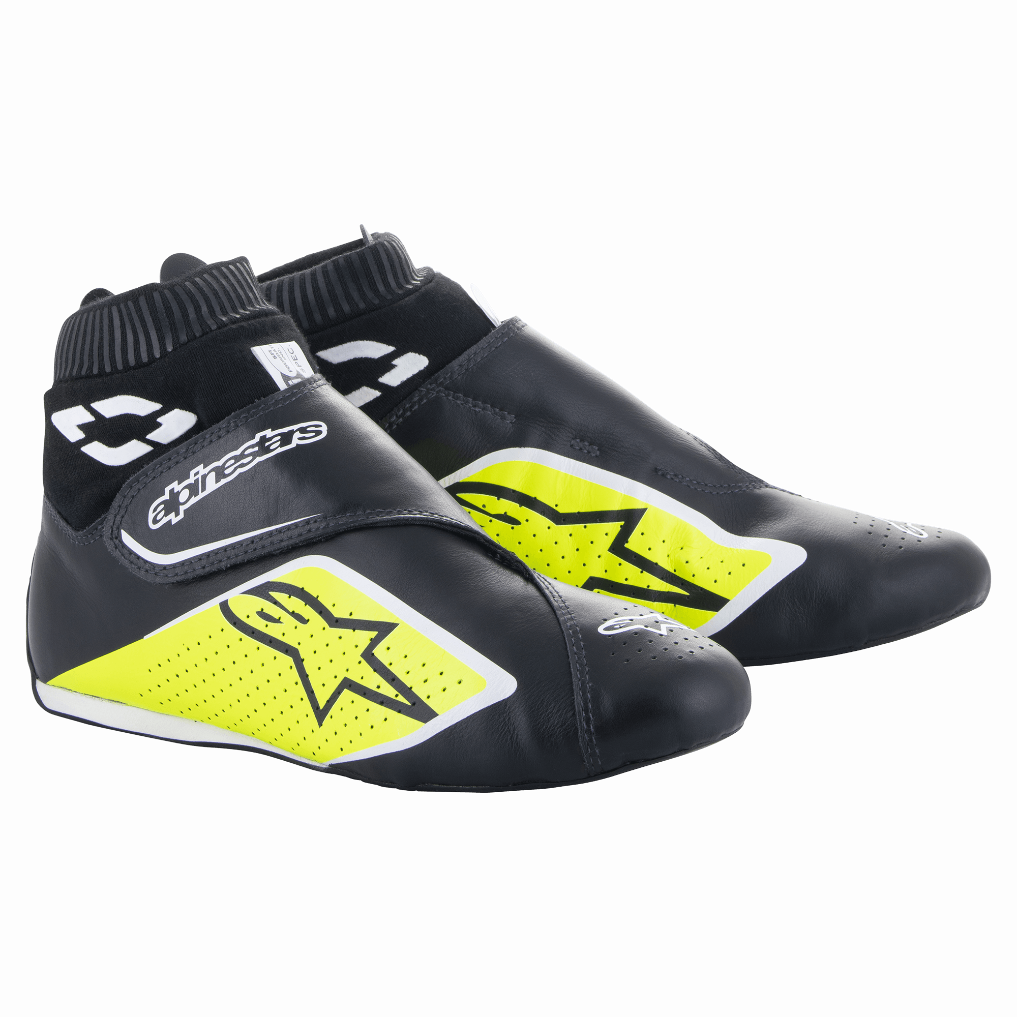 Alpinestars Supermono V2 Shoes FIA, autoracingschoenen, zwart, fluogeel en wit, enkelhoog ontwerp met geribde boord, geperforeerde leren constructie uit één stuk met sterlogo's, strak aerodynamisch profiel voor professionele autosport