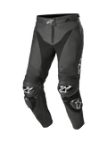 Alpinestars Track V2 leren motorbroek, zwarte motorracebroek, witte sterlogo's op de taille en knieën, geperforeerde leren constructie, accordeon flexpanelen boven de knieën en vervangbare TPU-knieschuivers, premium 1,3 mm runderleer met voorgevormde pijpen voor raceprestaties