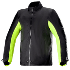 Alpinestars Bogotá Pro Drystar® Jacket Rain Cover, waterdichte motorjas voering, zwart met fluogele zij- en armpanelen, doorlopende ritssluiting voorzijde met drukknopen bij nek en taille, technisch accessoire voor rijden onder alle weersomstandigheden