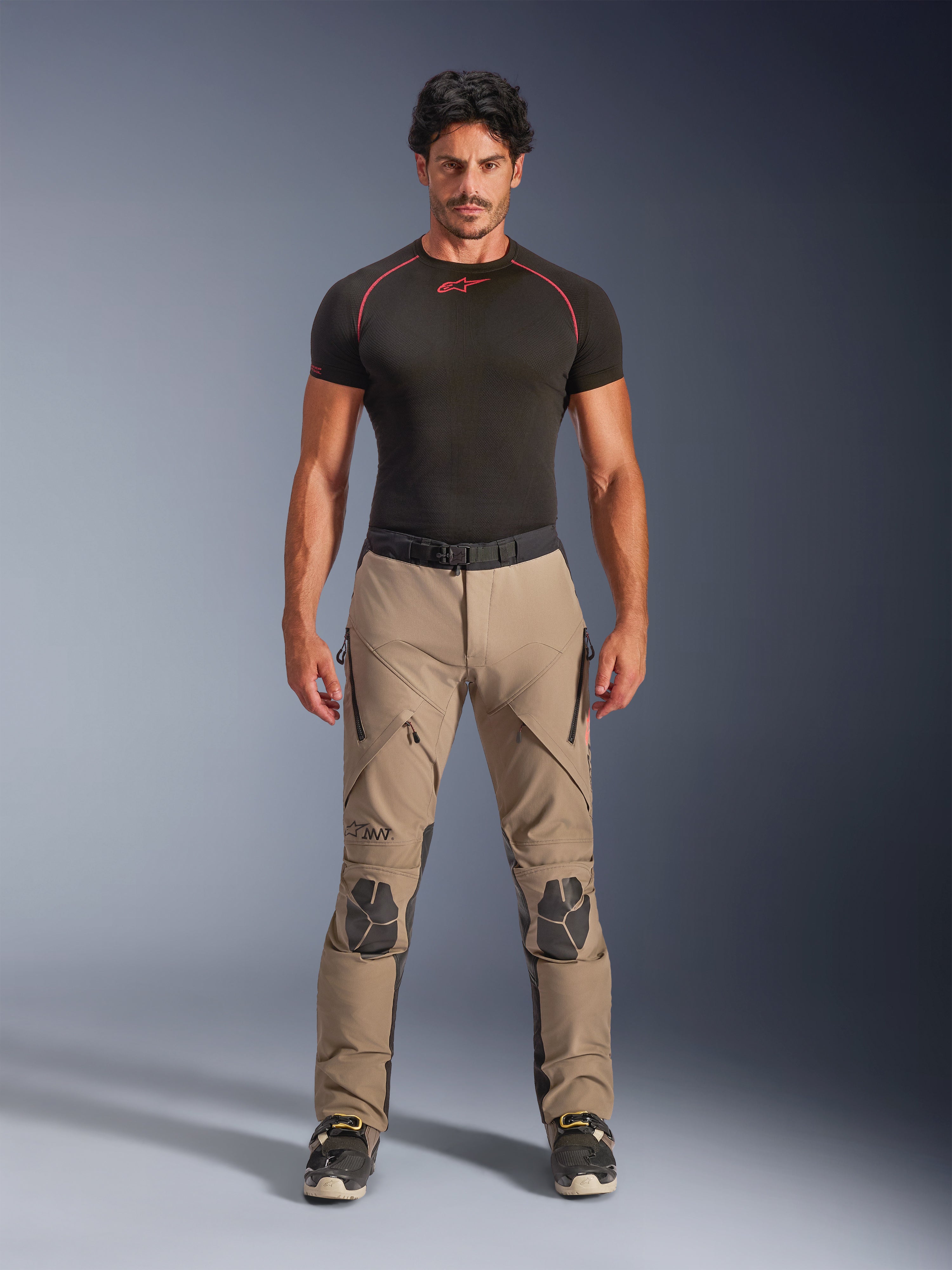 パンツ EMOSTANCECLUB MULTI DISTRESSED COATING AMT-8 Stretch Drystar® XF - Broeken Motorcycle | Alpinestars®