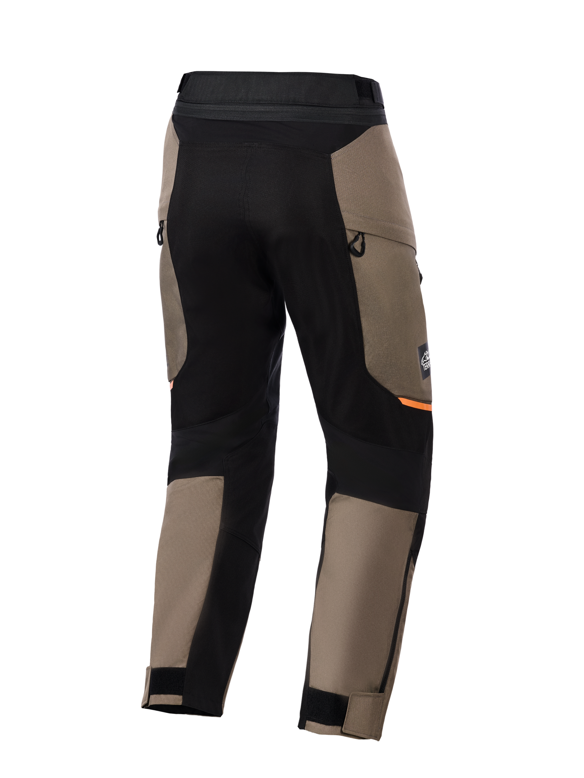 Alpinestars Cusco Drystar® broek, adventure motorbroek, Walnut bruin en zwart, achteraanzicht met zwarte stretchpanelen, oranje accenten, ventilatieopeningen met rits en verstelbare klittenbandsluitingen voor rijden op de weg.
