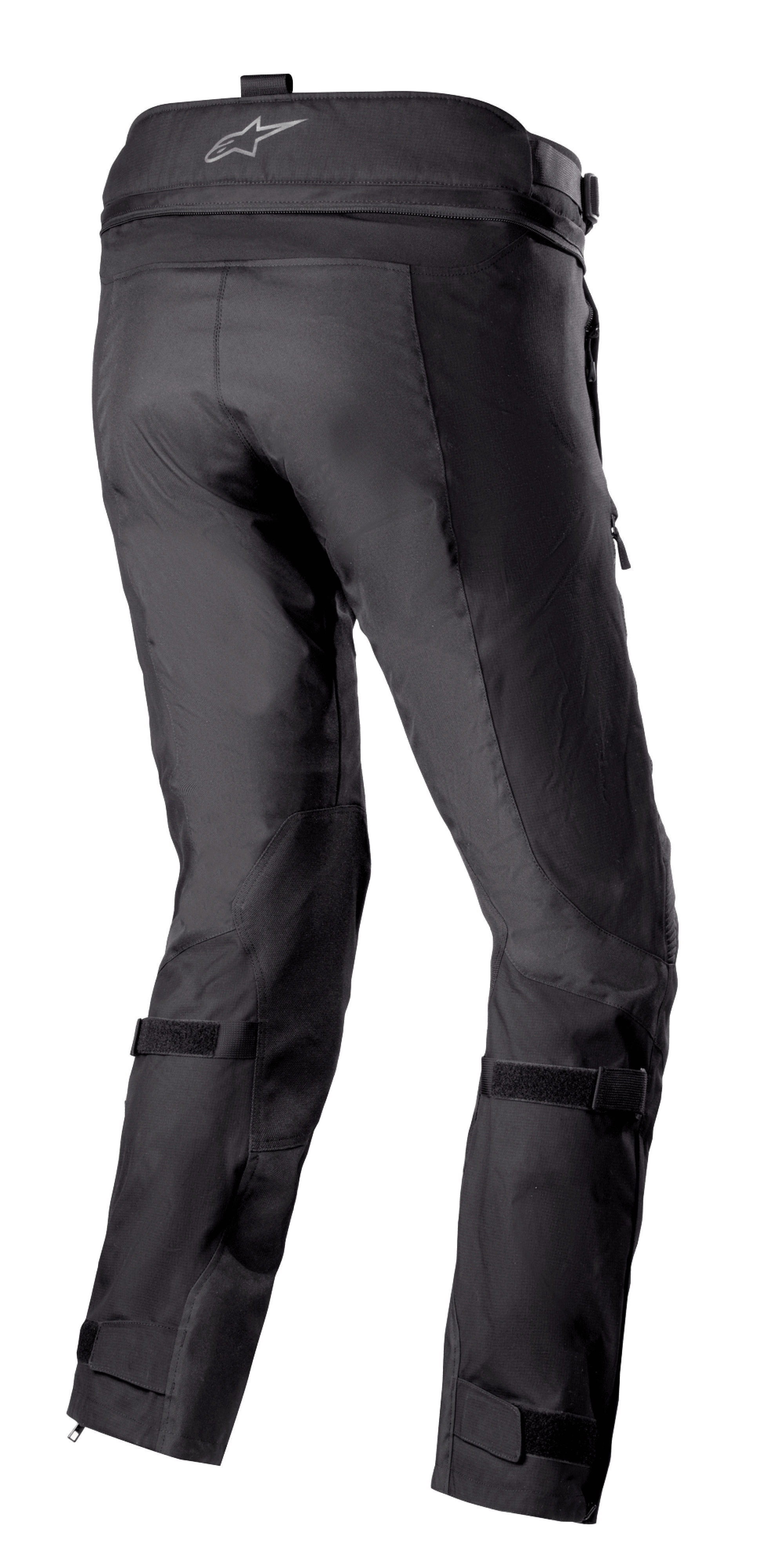 Alpinestars Bogotá Pro Drystar® 3 Seasons broek, zwarte adventure touring motorbroek achteraanzicht, voorzien van logo op de tailleband, verstelbare beenbanden en technische textielconstructie met versterkte panelen.