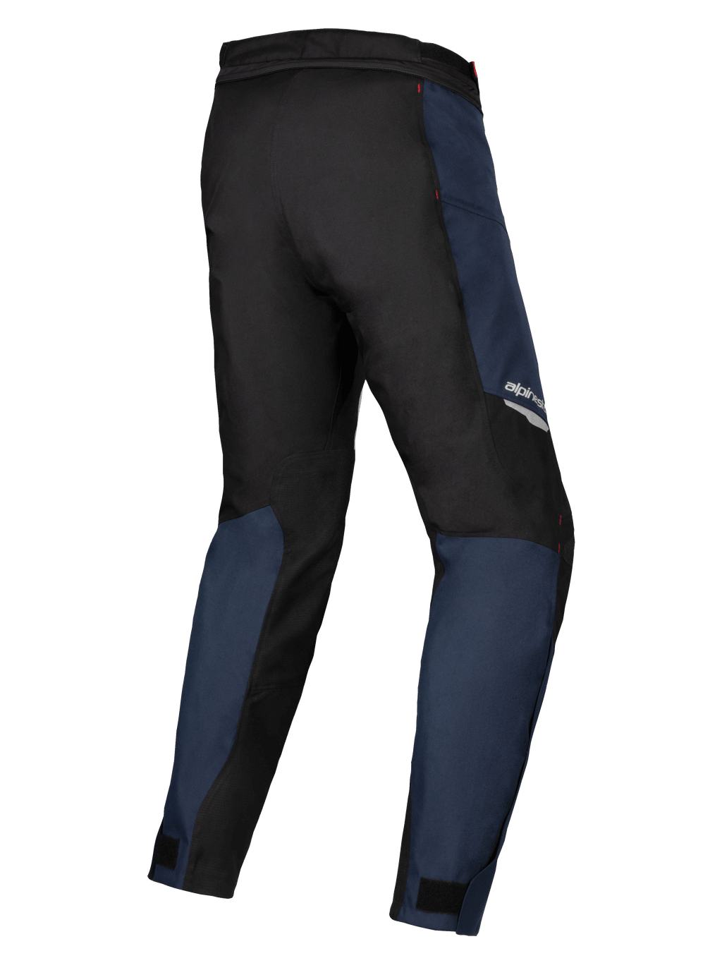 Alpinestars Stella ST-1 Waterproof broek, donkerblauw en zwart textiel met felrode accenten, driekwart achteraanzicht, duurzame constructie en ergonomische pasvorm voor adventure touring voor dames.
