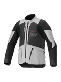 Alpinestars AMT-7 Air Jacket, geventileerde motorjas, zwart en wit, voorzien van MATRYX-ventilatiepanelen, zakken met rits en een hoge kraag, sportief design met rood Alpinestars-logo