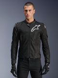Alpinestars Viper Air V4 motorjas, zwarte textiele motorjas, wit ster-logo op de borst en schouders, grote tech-mesh panelen voor maximale luchtstroom, hoge kraag, ritssluiting aan de voorzijde, strak race-ontwerp