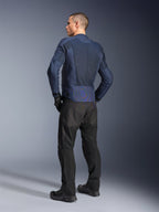 Alpinestars C-1 Air jas, blauwe urban motorjas voor heren, achteraanzicht op model met mesh ventilatie en reflecterende details.