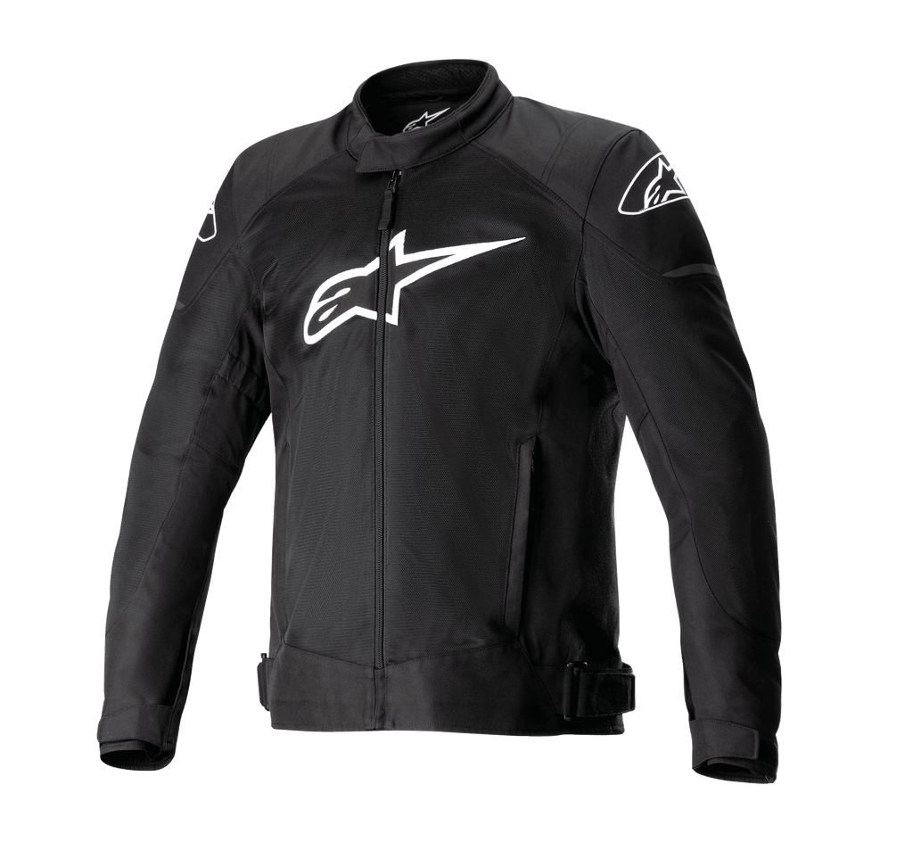 Alpinestars T-SP X Superair motorjas, zwarte motorjas met groot wit Alpinestars-logo op de borst, mesh-panelen voor luchtstroom, ritssluiting aan de voorzijde, verstelbare taillebanden, voorgevormde mouwen, ontworpen voor sportieve prestaties op de weg