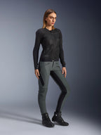 Alpinestars Alamosa damesbroek, grijze slim fit textiel motorbroek met zwarte stretchpanelen voor stedelijk rijden.