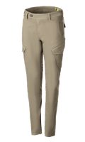 Alpinestars Caliber Women's Tech Riding Denim, dames motorbroek, military green, combat-stijl met schuine cargozakken, slim tapered fit, riemlussen, knoop- en ritssluiting, duurzame stretch Cordura-stof voor stedelijk rijden