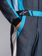 Alpinestars GP Pro Comp V2 FIA pak, autoracepak voor heren, asfalt, blauw en wit, tailleriem met logo en hand in zijzak