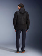 Mo.St.Eq Hybride Jas Met Capuchon