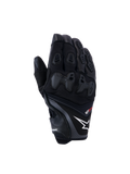 Alpinestars SP-R Pro handschoenen, zwarte motorracehandschoenen met een wit sterlogo en rode pro-tekst, verdeelde TPU-knokkelbescherming en verstevigde vingerpanelen, hoogwaardige leer- en textielconstructie voor sportief rijden