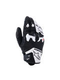 Alpinestars SP-R Tech handschoenen, motorracehandschoenen, zwart en wit, met witte TPU verdeelde knokkelbeschermer, geperforeerde lederen constructie, Alpinestars-branding op de manchet en rode vingeraccenten, sportief ontwerp met korte manchet