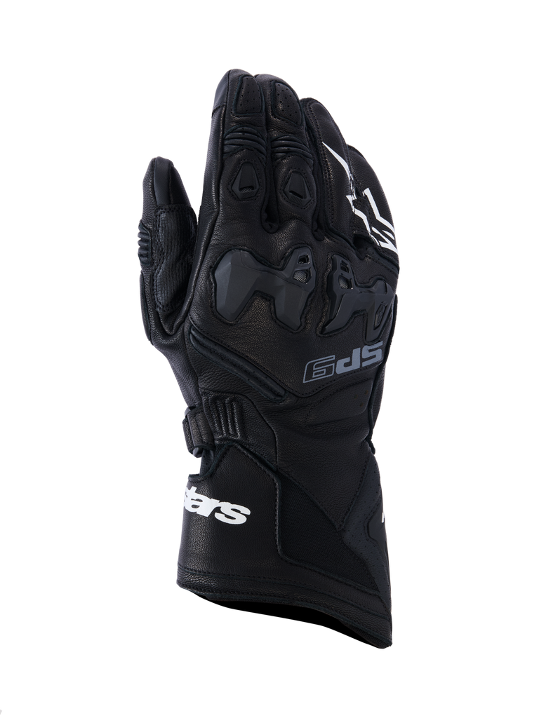 Alpinestars SP-9 handschoenen, motorracinghandschoenen, zwart met witte logo's, beschermende knokkelpanelen, getextureerd leer met rubberen grip, CE-gecertificeerd, ergonomisch ontwerp voor hoge prestaties