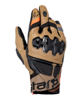 Alpinestars Belize V3 Drystar motorhandschoenen, adventure motorhandschoenen, Gobi bruin en zwart, geïnjecteerde SP-knokkelbescherming, kort manchetontwerp, geperforeerde lederen panelen, oranje accenten, Alpinestars-branding op het manchet