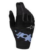 Alpinestars 2025 Techstar handschoenen, motorcross handschoenen, zwart met lichtblauwe en grijze accenten, met groot lichtblauw logo en klein grijs sterlogo, stretch ripstop en neopreen handrug voor off-road racen