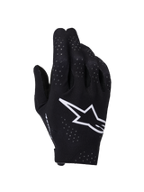 Alpinestars Supertech MX-handschoenen, motorcrosshandschoenen, zwart en wit, bovenzijde met een groot wit Astars-logo, lasergesneden perforaties voor ventilatie, naadloos ergonomisch ontwerp voor off-road racing