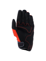 Alpinestars Ignite handschoenen, aanzicht handpalm, zwart en Red Tangerine, synthetisch suède handpalm met rode contraststiksels, mesh zijpaneel, kort manchet met klittenbandsluiting, motorkleding voor stadsritten en woon-werkverkeer
