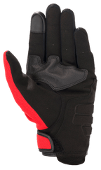Alpinestars Honda Copper handschoen, stedelijke motorhandschoen, zwart met felrode accenten, zicht op de handpalm met synthetisch suède materiaal, versterkte handpalm, touchscreen-compatibele vingertop en klittenbandsluiting.