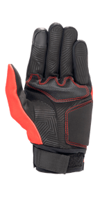 Alpinestars Aragon handschoen in helderrood en zwart, binnenzijde toont synthetisch suède constructie, rood contraststiksel, doolhofpatroon hitte stempel op de vingers en handpalm, en een zwarte webbing polsband.