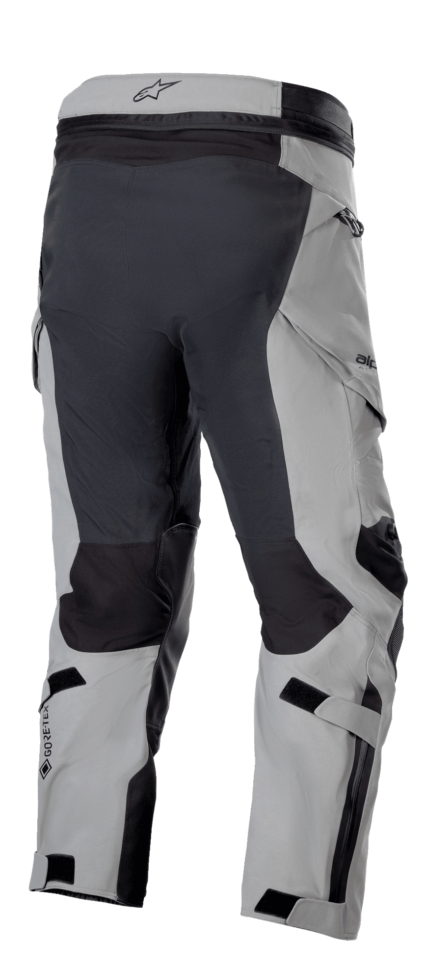 Alpinestars Boulder 3L GORE-TEX broek, korte lengte, donkergrijs en zwart, achteraanzicht met nadruk op versterkte panelen, GORE-TEX-logo, verstelbanden en ergonomisch ontwerp afgeleid van de motorcross