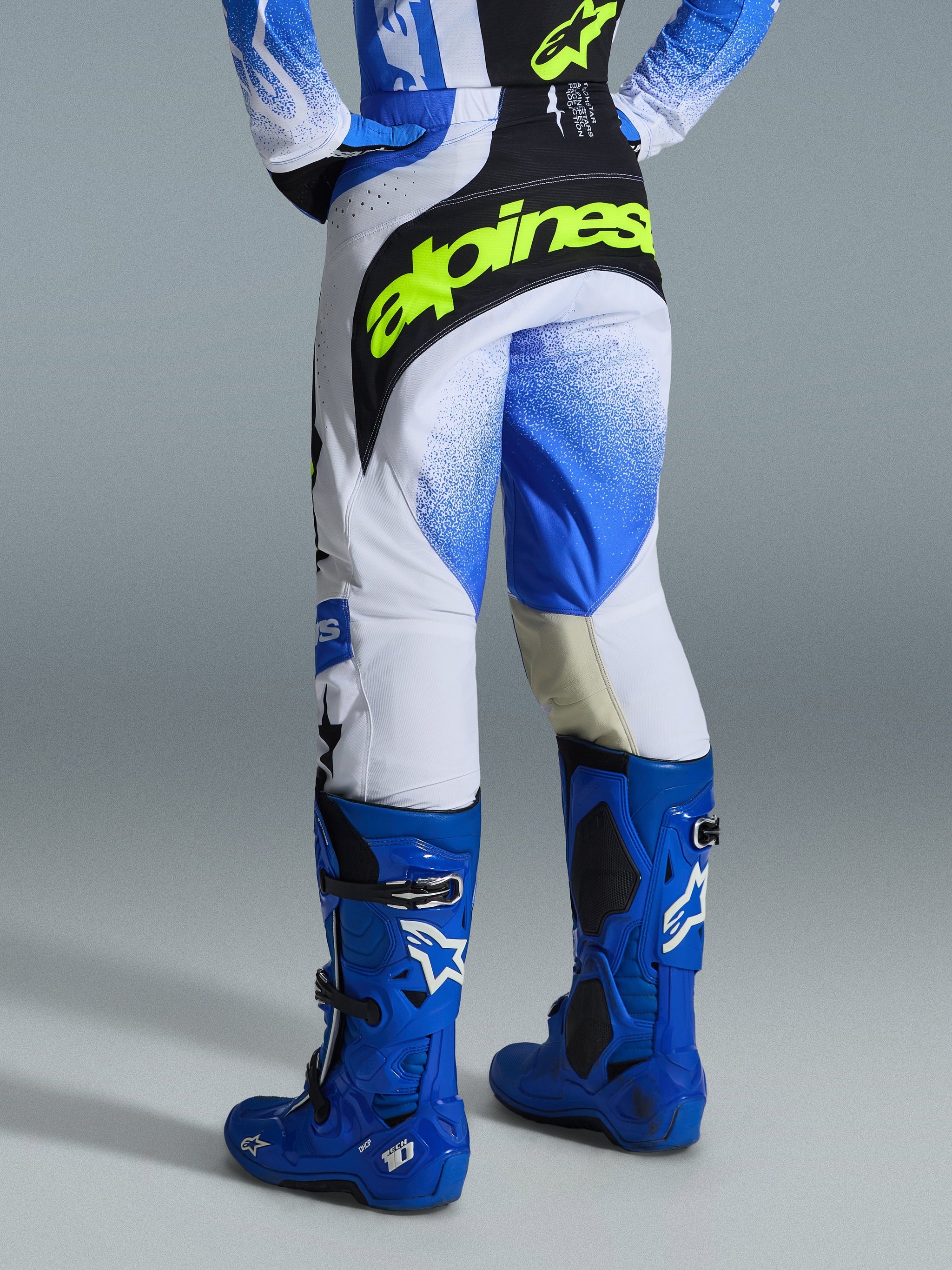 2026 Techstar Knif Pants