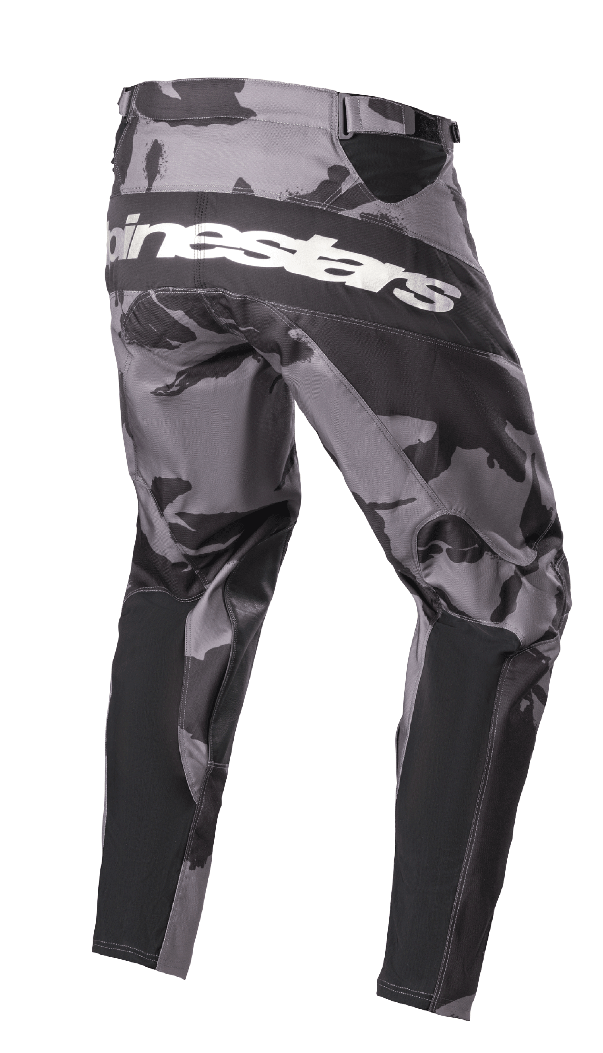 Alpinestars 2023 Racer Tactical broek, crossbroek, Iron Camo grijs en zwart camouflage, achteraanzicht met witte Alpinestars-branding op het zitvlak, zwarte versterkte panelen en technische stretchzones voor off-road rijden