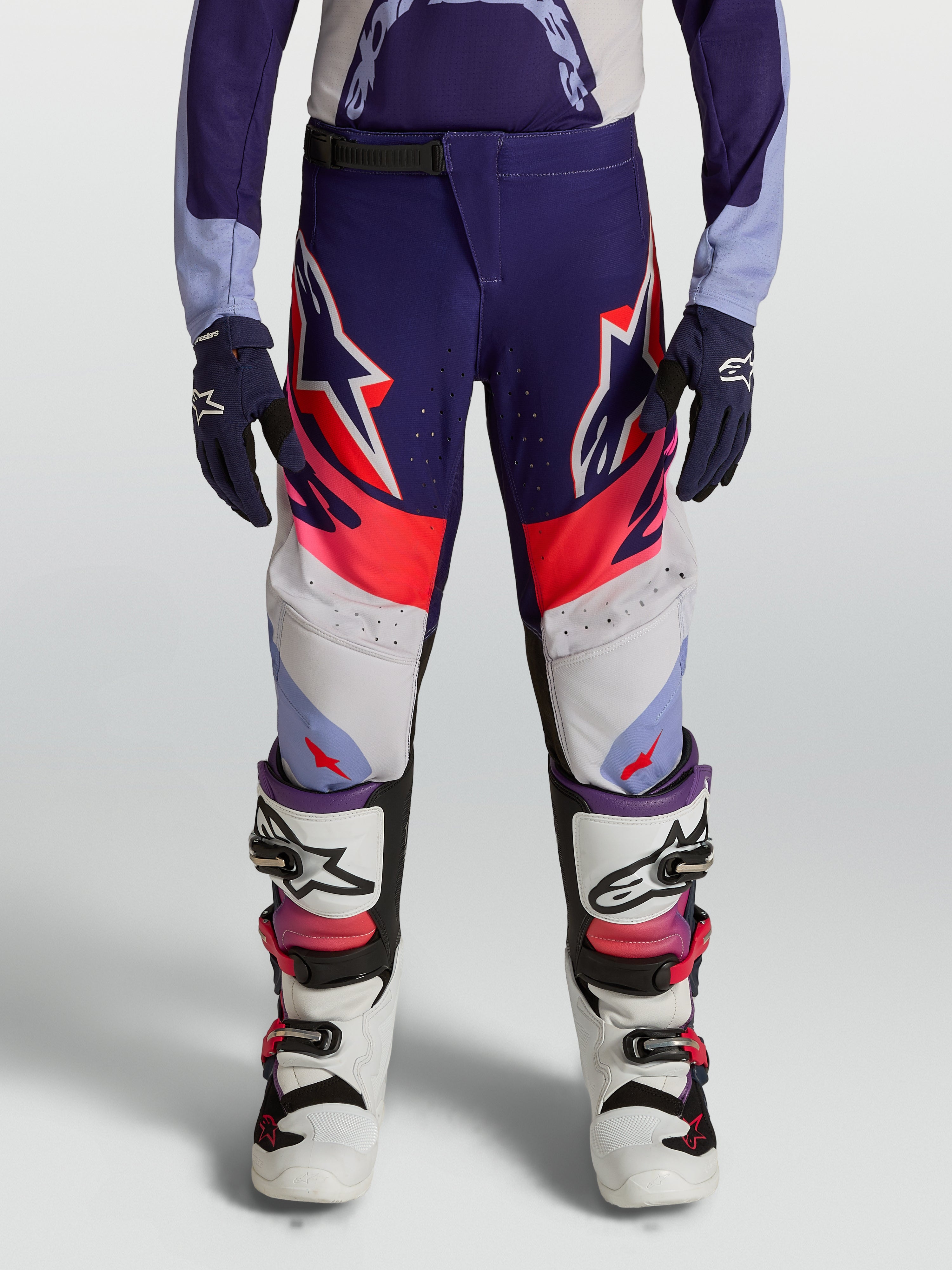 Alpinestars Jeugd Supertech Dyna broek, paarse en felroze motocrossbroek met stretch rip-stop en atletische pasvorm.