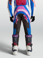 Alpinestars Jeugd Supertech Maven Broek, motocross-racebroek voor kinderen in blauw en koraalroze, met atletische pasvorm en versterkt zitvlak.