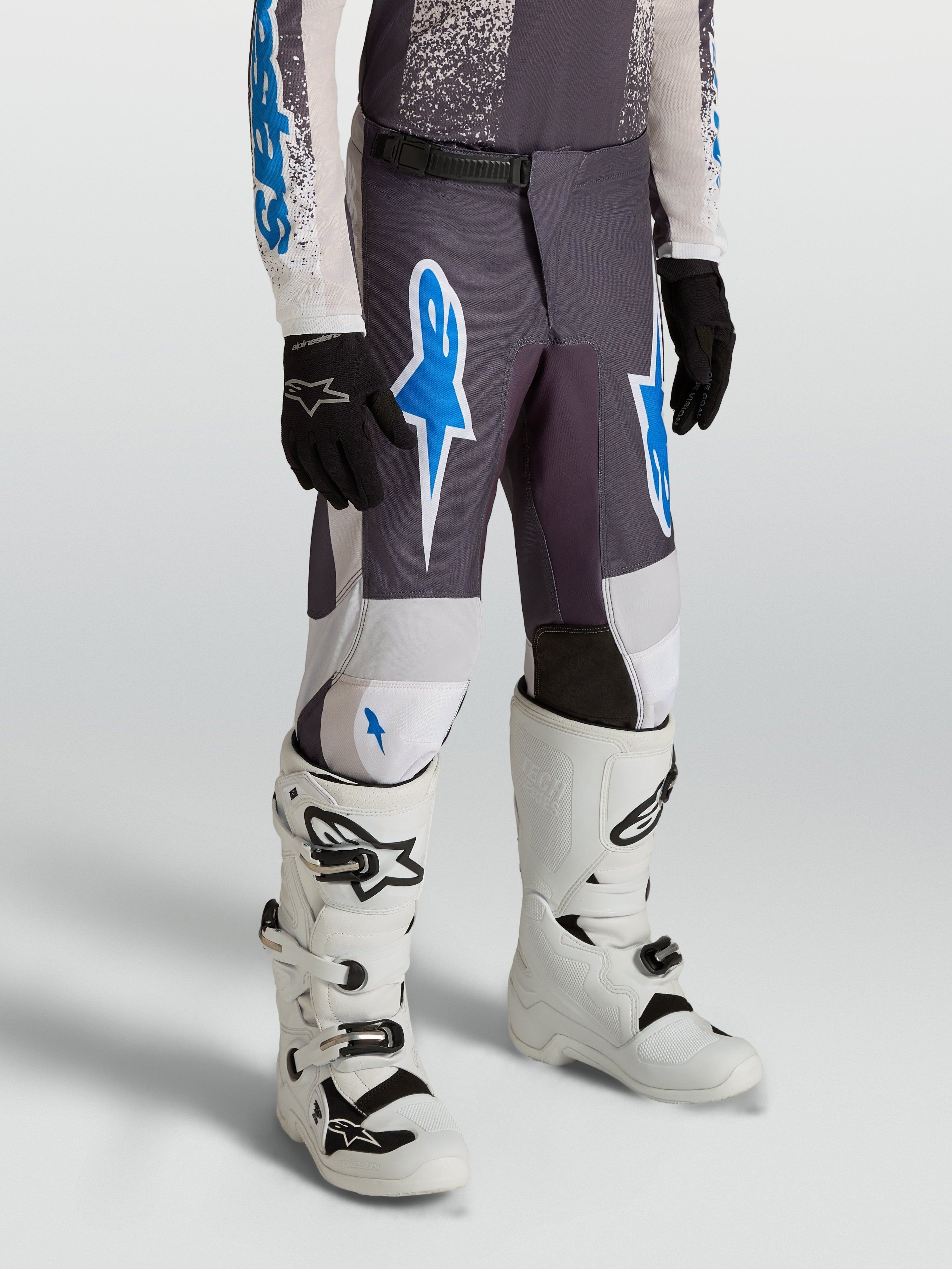 Alpinestars Jeugd Fluid Drag Broek 2027, motorcross- en off-road rijbroek voor jeugd, grijs en blauw, duurzame 600D polystof.