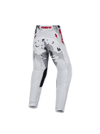 Alpinestars Jeugd Fluid Lone broek 2027, motorcrossbroek in grijs camo en wit met rode accenten, achteraanzicht.