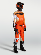 Alpinestars Racer Amber uitrustingsset, heren motocross jersey en broek, oranje en wit, sportieve racepasvorm