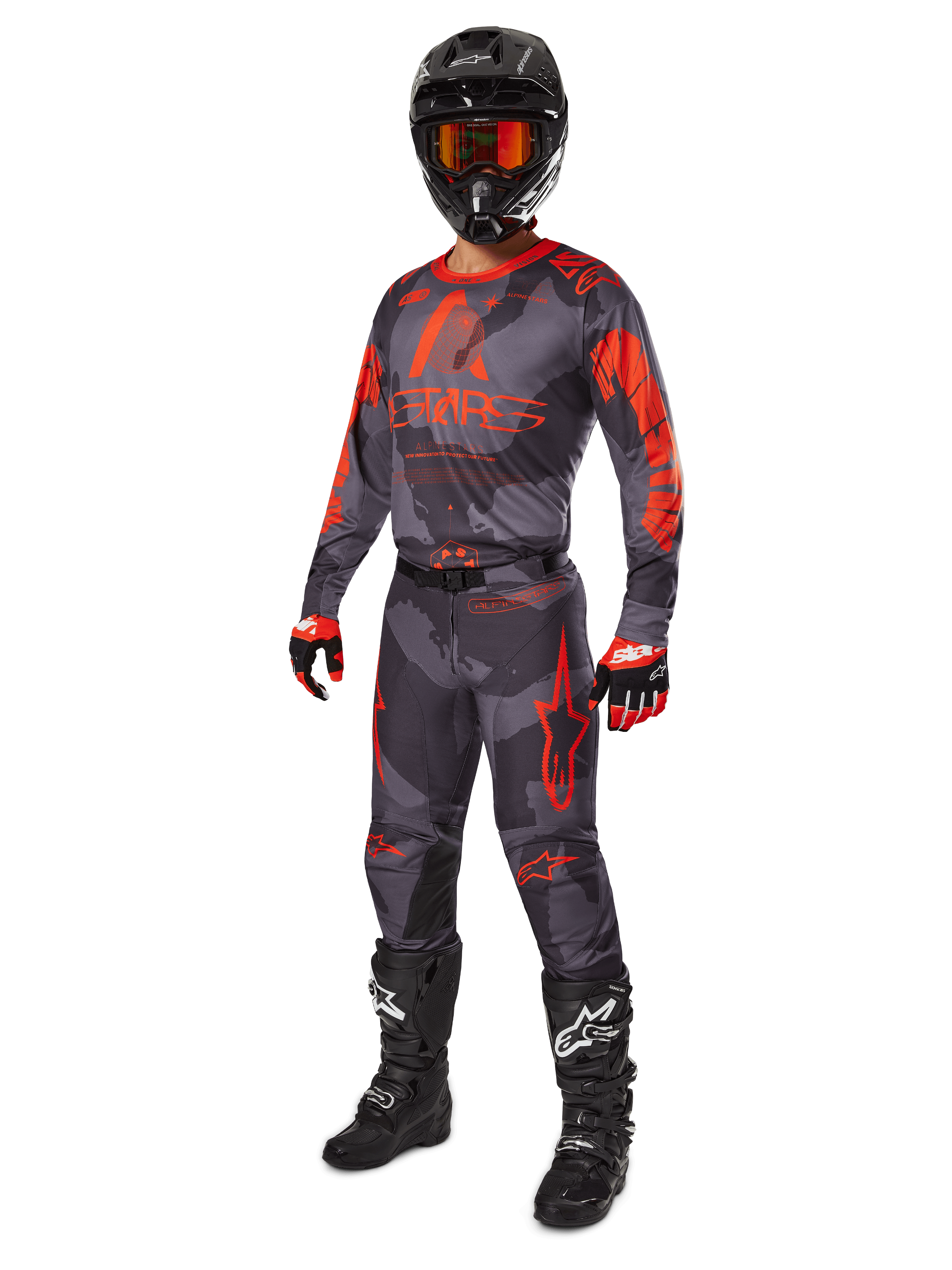 2025 Racer Hollow Gear Set, volledige motorcrossuitrusting, grijs camouflage en fluooranje, inclusief zwarte helm met rood getinte bril, camouflage jersey en broek met levendige oranje graphics, rood-zwarte handschoenen en zwarte laarzen met witte logo's, beschermende off-road race-uitrusting