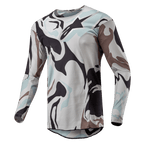 Alpinestars 2024 Racer Tactical Jersey, motorcross shirt, Iron Camo Dust Gray, voorzien van een opvallend camouflagepatroon in lichtgrijs, donkergrijs en lichtblauwe tinten, lichtgewicht poly-stof met ademende mesh-inzetstukken, ergonomische sportieve pasvorm.